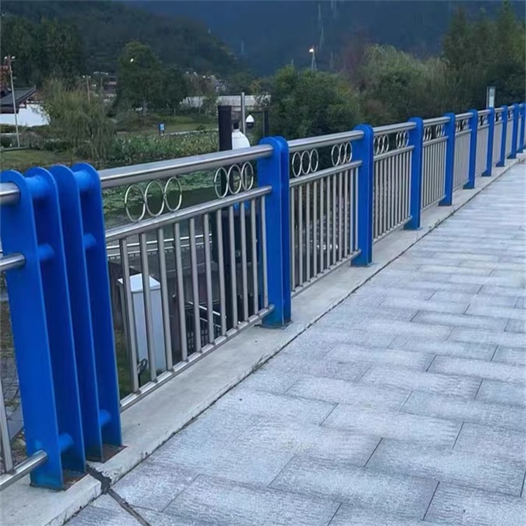 桥梁护栏