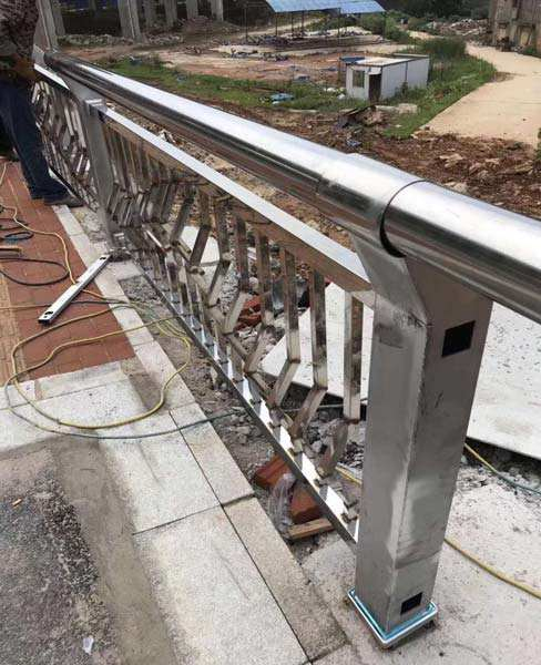 不锈钢桥梁护栏/栏杆