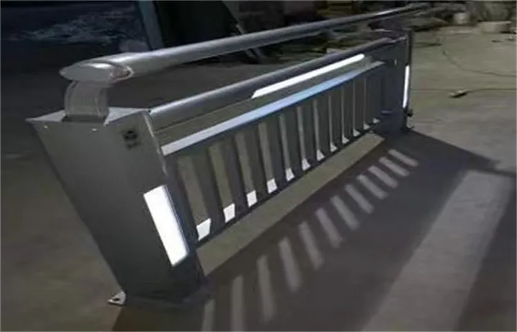 下半年人行道栏杆​很难出现供给缺口